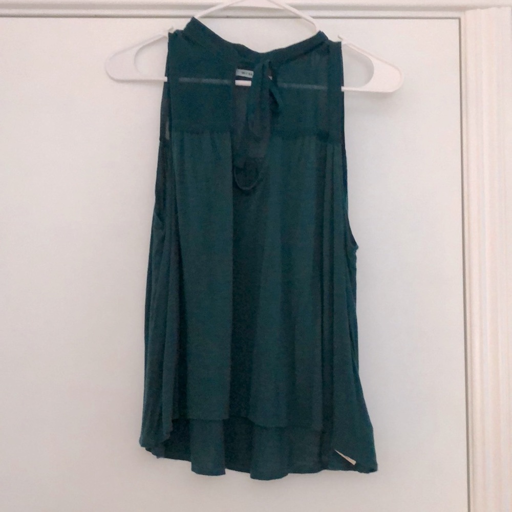 Green/blue tank